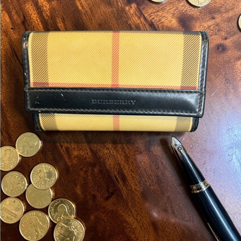 Burberry Nova Check Black Key Holder with Black Trim